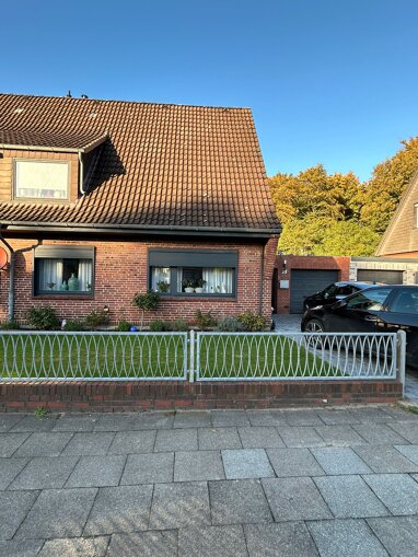 Doppelhaushälfte zum Kauf 239.000 € 3,5 Zimmer 100 m² 481 m² Grundstück frei ab 01.01.2025 Heide Heide 25746