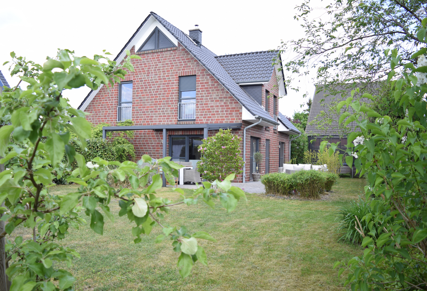 Einfamilienhaus zum Kauf · provisionsfrei