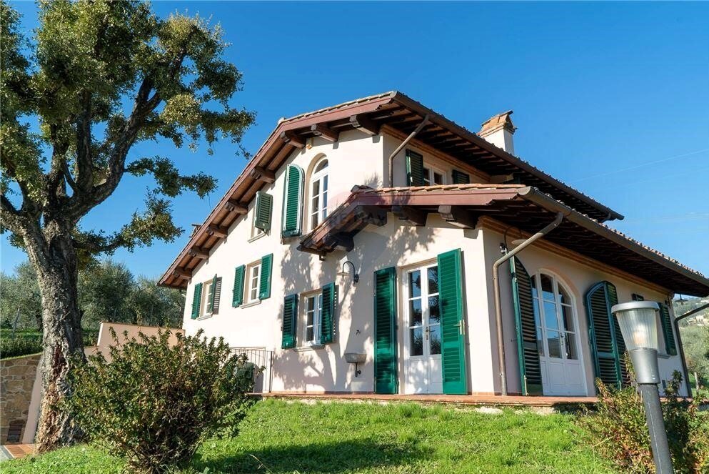 Einfamilienhaus zum Kauf 790.000 € 9 Zimmer 250 m²<br/>Wohnfläche 2.500 m²<br/>Grundstück Cappanori 55012