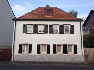 Haus zum Kauf 320.000 € 6 Zimmer 115 m² 335 m² Grundstück Dietesheim Mühlheim am Main 63165