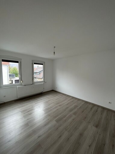 Wohnung zur Miete 980 € 4 Zimmer 82 m² 1. Geschoss Friedrichstr. 16 Springe - Südost Springe 31832
