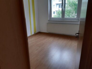 Wohnung zur Miete 307 € 3 Zimmer 55,9 m² 4. Geschoss Am Himmelreich 41 Wahlbezirk 74 Suhl 98527