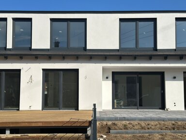 Doppelhaushälfte zum Kauf 795.000 € 5 Zimmer 168,4 m² 478 m² Grundstück frei ab sofort Wendelstein Wendelstein 90530