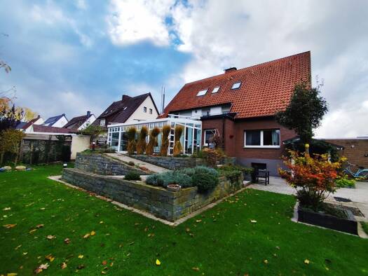 Mehrfamilienhaus zum Kauf 595.000 € 10 Zimmer 301 m² 885 m² Grundstück frei ab 01.02.2026 Kernstadt Lippstadt 59557