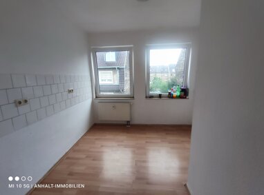 Wohnung zur Miete 285 € 2 Zimmer 41 m² 3. Geschoss Goethestraße 12 Bitterfeld Bitterfeld 06749