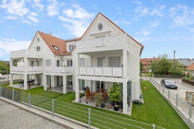 Wohnung zur Miete 707 € 2 Zimmer 56,6 m² 2. Geschoss Wehringen 86517