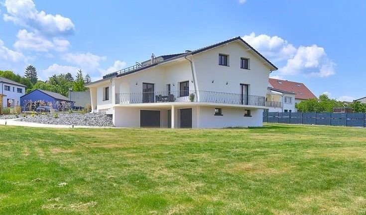 Villa zum Kauf 760.000 € 7 Zimmer 340 m²<br/>Wohnfläche 2.600 m²<br/>Grundstück Rußhütte Saarbrücken 66111