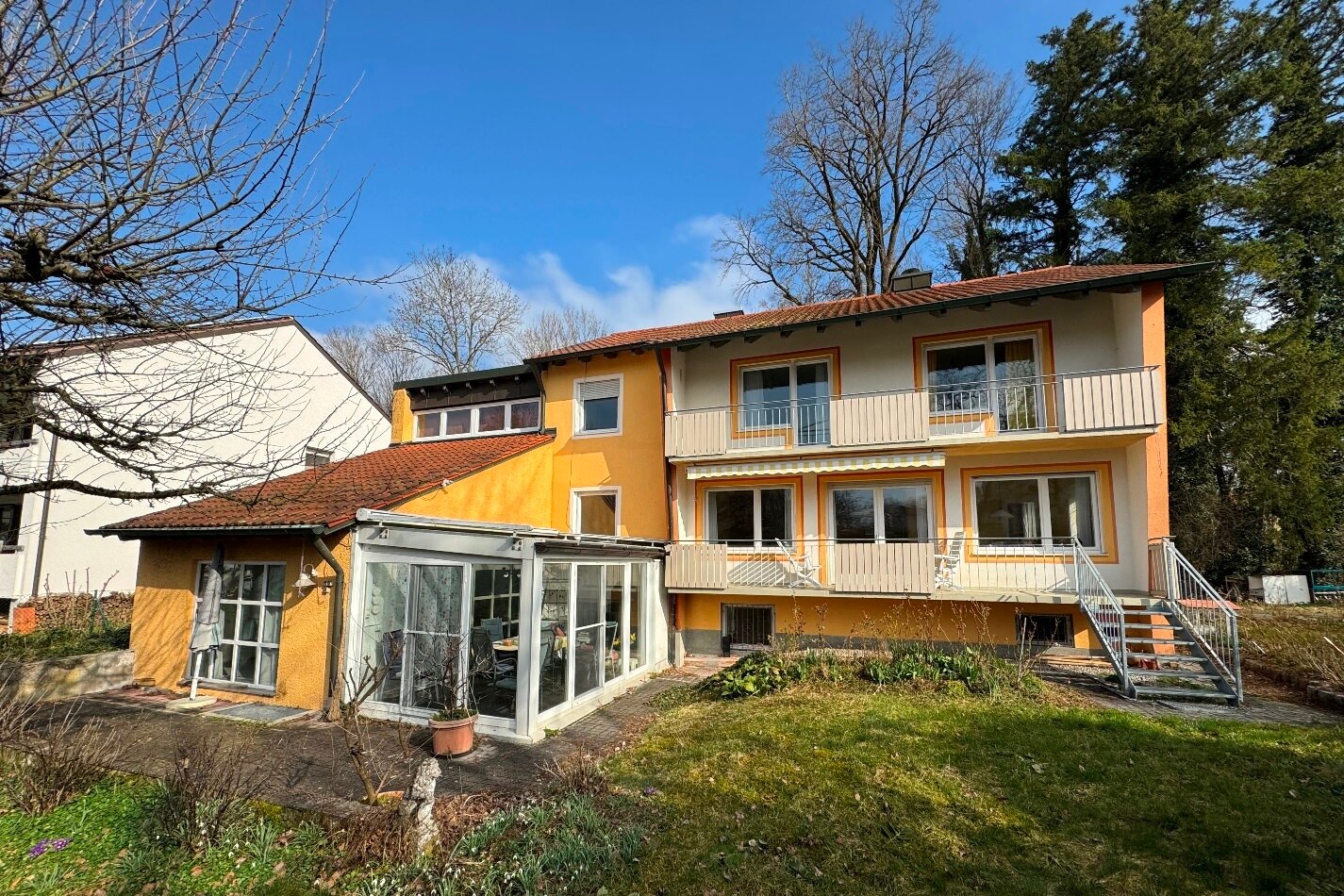 Einfamilienhaus zum Kauf 1.460.000 € 8 Zimmer 219 m²<br/>Wohnfläche 769 m²<br/>Grundstück Dachau Dachau 85221