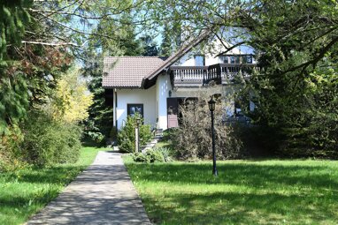 Einfamilienhaus zum Kauf 359.000 € 6 Zimmer 150 m² 1.468 m² Grundstück Waldkirchen Waldkirchen 09579