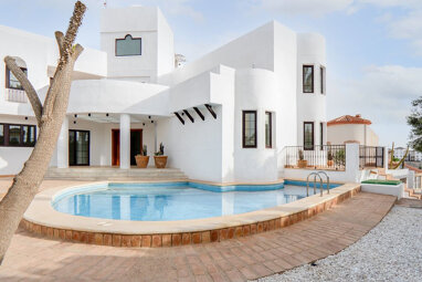 Haus zum Kauf 890.000 € 6 Zimmer 509 m² 836 m² Grundstück La Zenia 03189