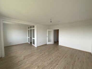 Wohnung zur Miete 499 € 3 Zimmer 73,2 m² 5. Geschoss Weidenstraße 72 Aldenburg Wilhelmshaven 26389