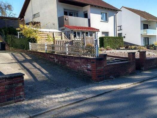 Mehrfamilienhaus zum Kauf 299.000 € 7 Zimmer 179 m² 1.051 m² Grundstück Einöd Homburg 66424