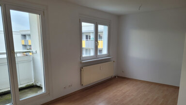 Wohnung zur Miete 340 € 3 Zimmer 57,9 m² Weißenfelser Straße 28 Silberhöhe Halle (Saale) 6132