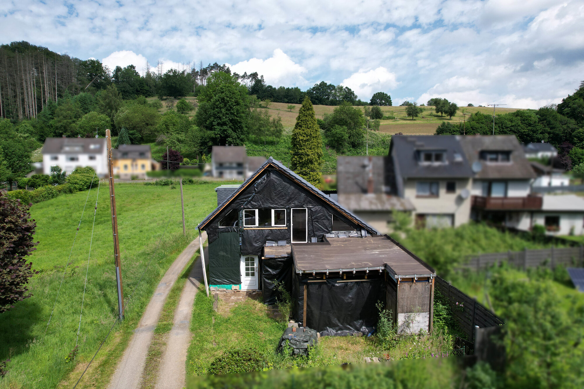 Einfamilienhaus zum Kauf 195.000 € 3 Zimmer 102,7 m²<br/>Wohnfläche 347 m²<br/>Grundstück Untereschbach Overath 51491