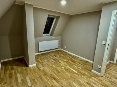 Haus zum Kauf provisionsfrei 250.800 € 8 Zimmer 190 m² 800 m² Grundstück Dorfstr. 7 Bahrenhof 23845