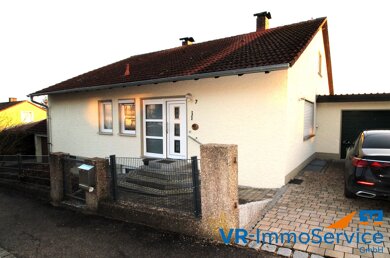 Mehrfamilienhaus zur Miete 1.900 € 6 Zimmer 199 m² 600 m² Grundstück frei ab 01.04.2025 Stirn Pleinfeld/Stirn 91785