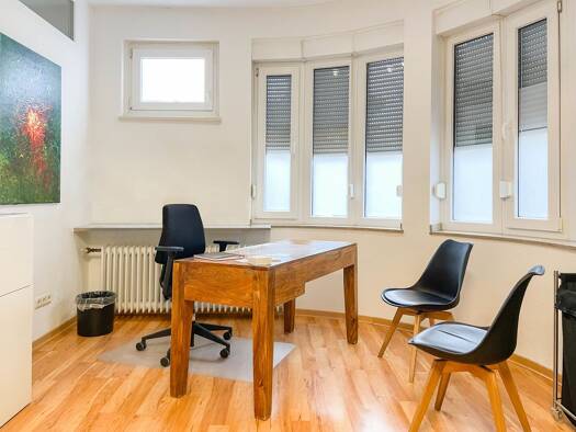 Laden zum Kauf 260.000 € 3 Zimmer Unterbilk Düsseldorf 40217