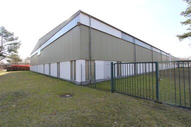 Lagerhalle zur Miete 11.000 € 2.000 m² Lagerfläche Düneberg - Nord, Bez. 5 Geesthacht 21502