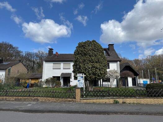 Doppelhaushälfte zum Kauf 798.000 € 9 Zimmer 250 m² 2.687 m² Grundstück Genhülsen Mönchengladbach 41179