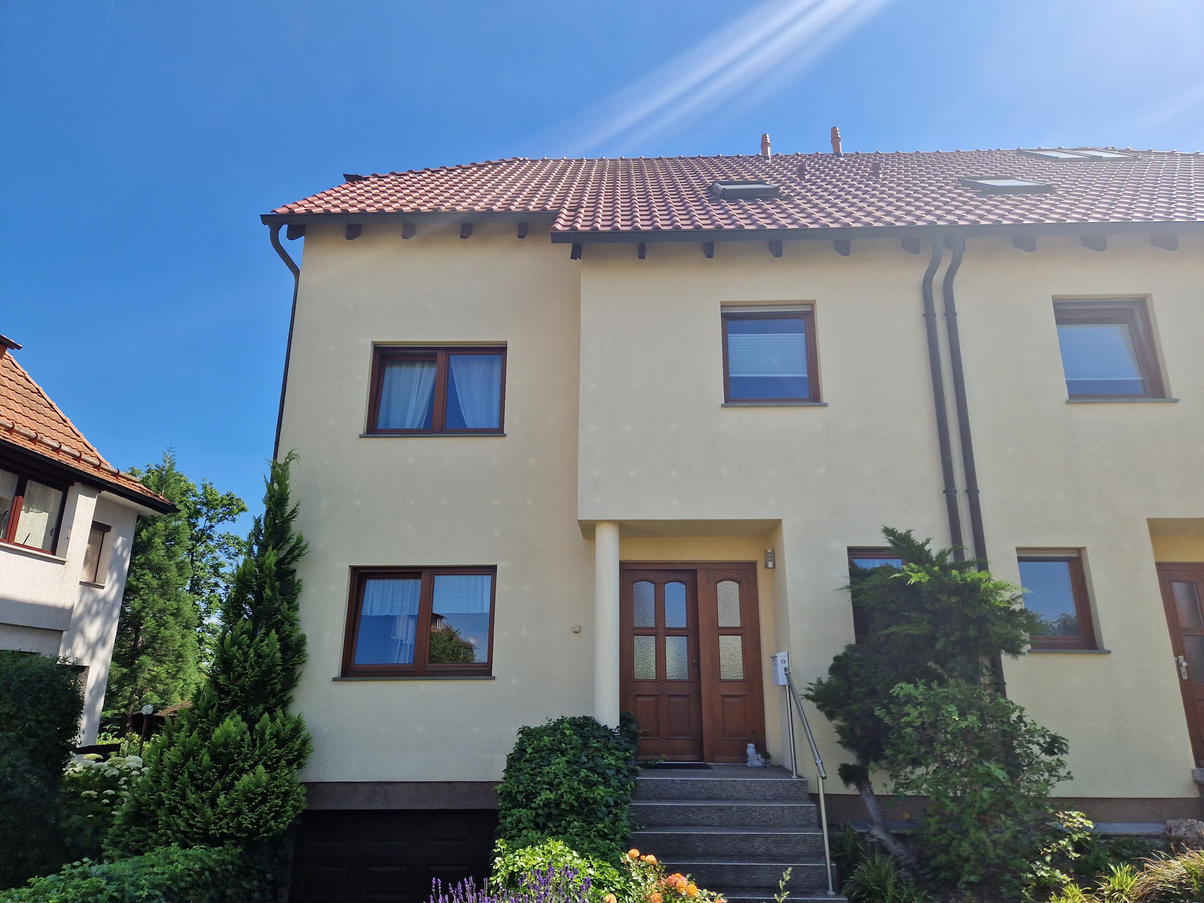 Doppelhaushälfte zum Kauf 580.000 € 6 Zimmer 160 m²<br/>Wohnfläche 398 m²<br/>Grundstück Ab sofort<br/>Verfügbarkeit Brühlervorstadt Erfurt 99092