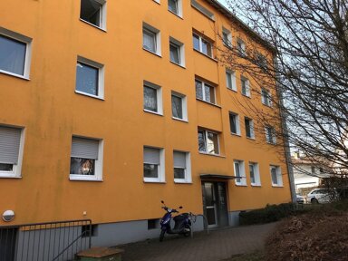 Wohnung zur Miete 693 € 3 Zimmer 70,8 m² 3. Geschoss frei ab 16.04.2025 Nordring 30 Frankfurt am Main 60388