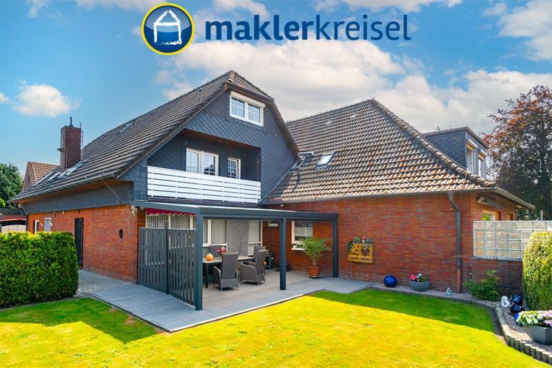 Mehrfamilienhaus zum Kauf als Kapitalanlage geeignet 399.000 € 13 Zimmer 301 m²<br/>Wohnfläche 1.650 m²<br/>Grundstück Blomberg 26487