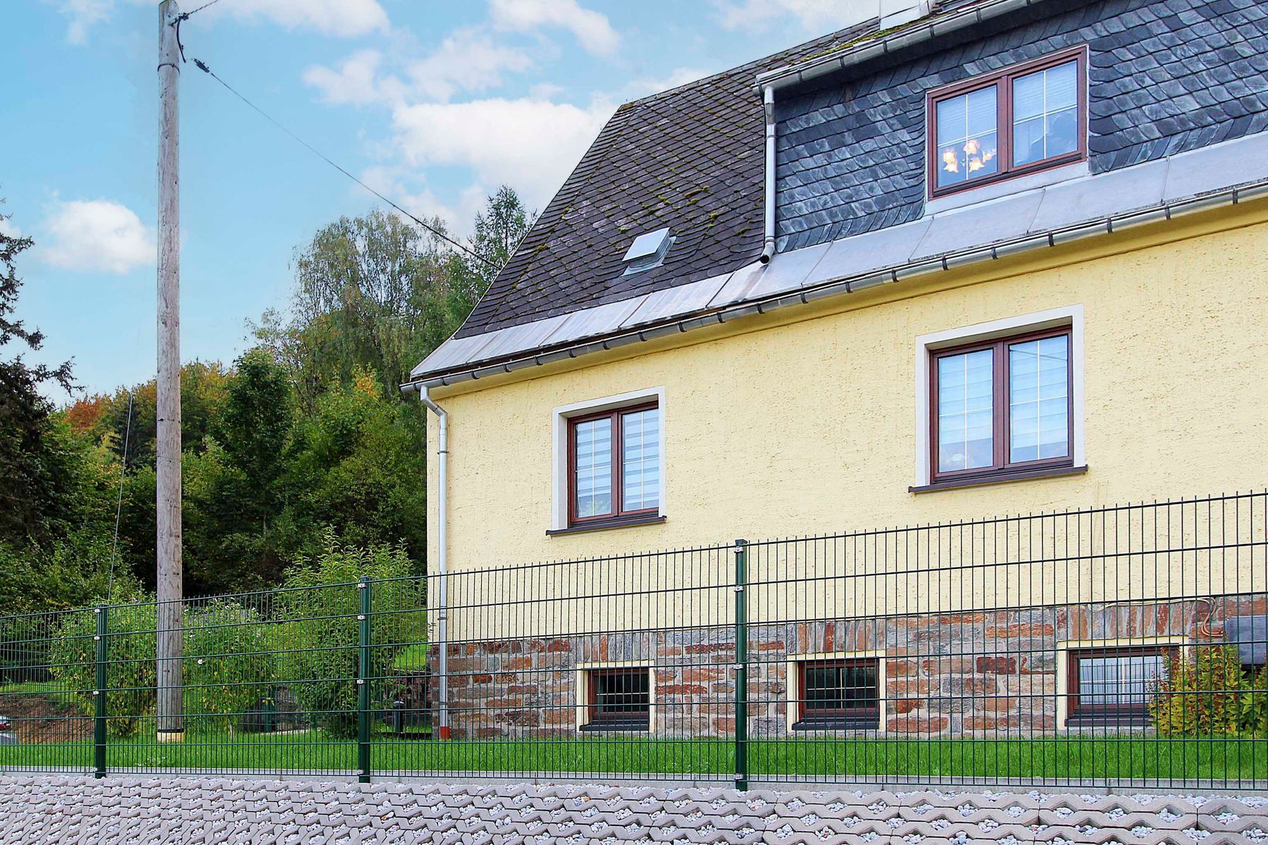 Doppelhaushälfte zum Kauf 110.000 € 4 Zimmer 117 m²<br/>Wohnfläche 1.760 m²<br/>Grundstück Rothenthal Olbernhau 09526