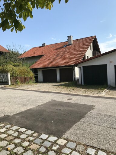 Einfamilienhaus zum Kauf 680.000 € 251 m² 1.040 m² Grundstück Bergstrasse 22 Buch Buch am Erlbach 84172