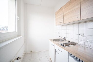 Wohnung zur Miete 231 € 2 Zimmer 41,9 m² 4. Geschoss Helmut-Welz-Straße 8 Aschersleben Aschersleben 06449