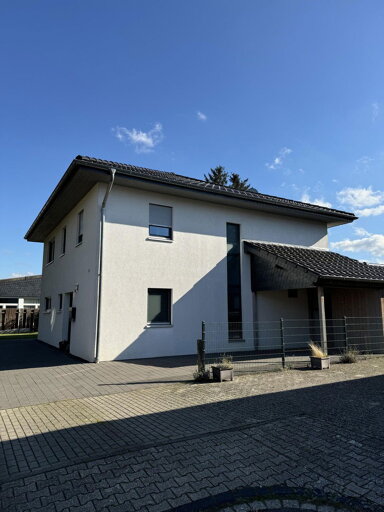 Einfamilienhaus zum Kauf provisionsfrei 610.000 € 8 Zimmer 196 m² 500 m² Grundstück frei ab 01.02.2025 Barbaraweg 8 Nörvenich Nörvenich 52388