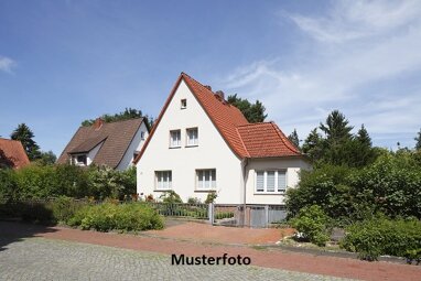 Einfamilienhaus zum Kauf Zwangsversteigerung 295.000 € 5 Zimmer 120 m² 735 m² Grundstück Obernkirchen Obernkirchen 31683