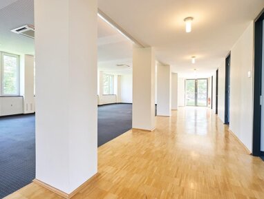 Bürofläche zur Miete 9,50 € 400 m² Bürofläche teilbar ab 400 m² Münchener Straße 100 -106 Frohnhausen Essen 45145