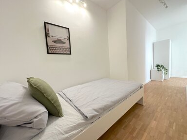 Wohnung zur Miete 530 € 1 Zimmer 16 m² 8. Geschoss frei ab sofort Wasgaustraße 47 Unterliederbach Frankfurt am Main 65929