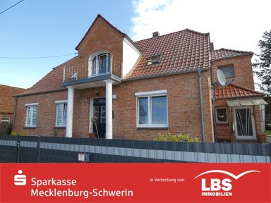 Mehrfamilienhaus zur Zwangsversteigerung provisionsfrei 150.500 € 7 Zimmer 196 m² 1.734 m² Grundstück Am Brink 1 Bockup Malliß 19294