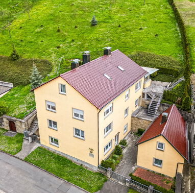 Mehrfamilienhaus zum Kauf 598.000 € 11,5 Zimmer 250 m² 1.285 m² Grundstück Frickenhausen am Main 97252