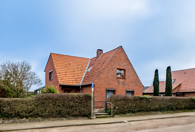 Einfamilienhaus zum Kauf 249.000 € 6 Zimmer 137 m² 1.039 m² Grundstück Ritterhude Ritterhude 27721