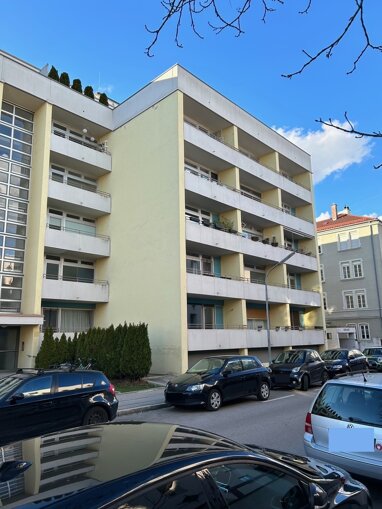 Apartment zum Kauf 169.000 € 1 Zimmer 40 m² Erdgeschoss Bahnhofs- und Bismarckviertel Augsburg 86150