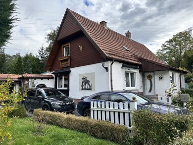 Doppelhaushälfte zum Kauf 90.000 € 3 Zimmer 74 m² 620 m² Grundstück Schedewitz Zwickau 08056