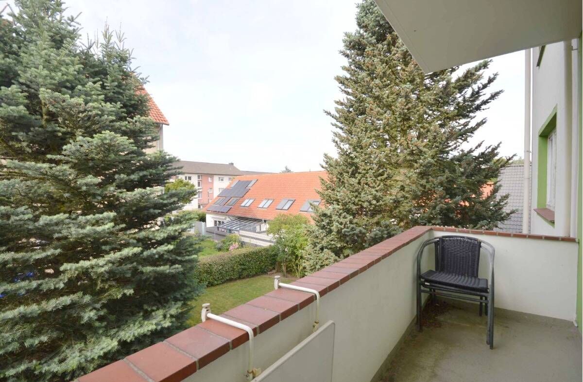 Immobilie in Bad Harzburg - Zum Modernisieren: Großzügige 3-Zimmer-Wohnung mit Balkon in ruhiger Lage. - Bild 1