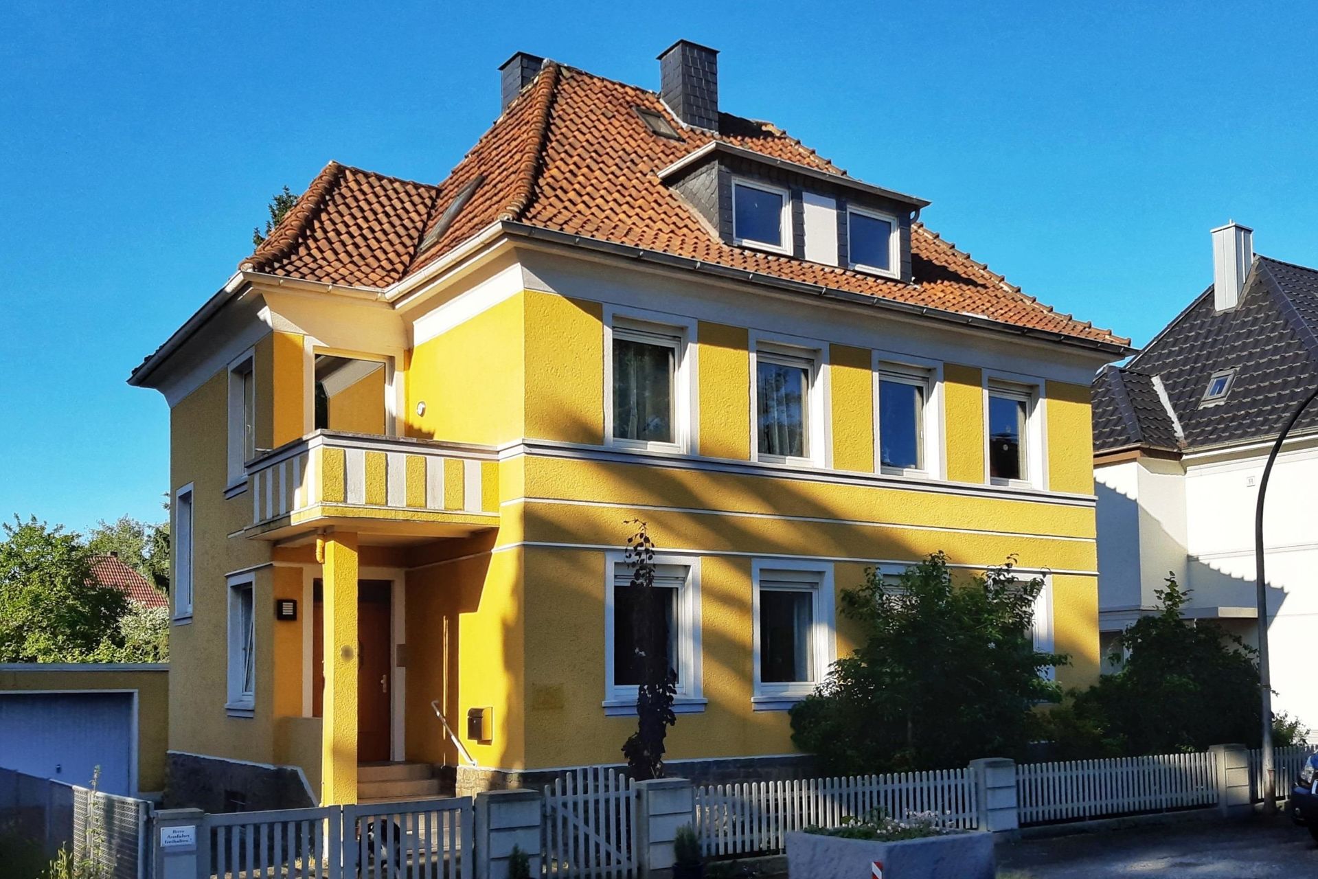 Mehrfamilienhaus zum Kauf 389.000 € 7 Zimmer 144 m²<br/>Wohnfläche 743 m²<br/>Grundstück Lage Lage 32791