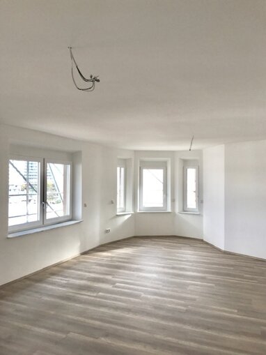 Wohnung zur Miete 1.250 € 4 Zimmer 100 m² 3. Geschoss frei ab 01.09.2024 Hainstraße 12 Gleißhammer Nürnberg 90461