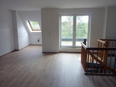 Wohnung zur Miete 632 € 4 Zimmer 105,5 m² Ferberstraße 17 Weißenfels Weißenfels 06667