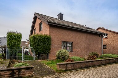 Einfamilienhaus zum Kauf 419.000 € 4 Zimmer 121 m² 448 m² Grundstück Gustorf Grevenbroich 41517