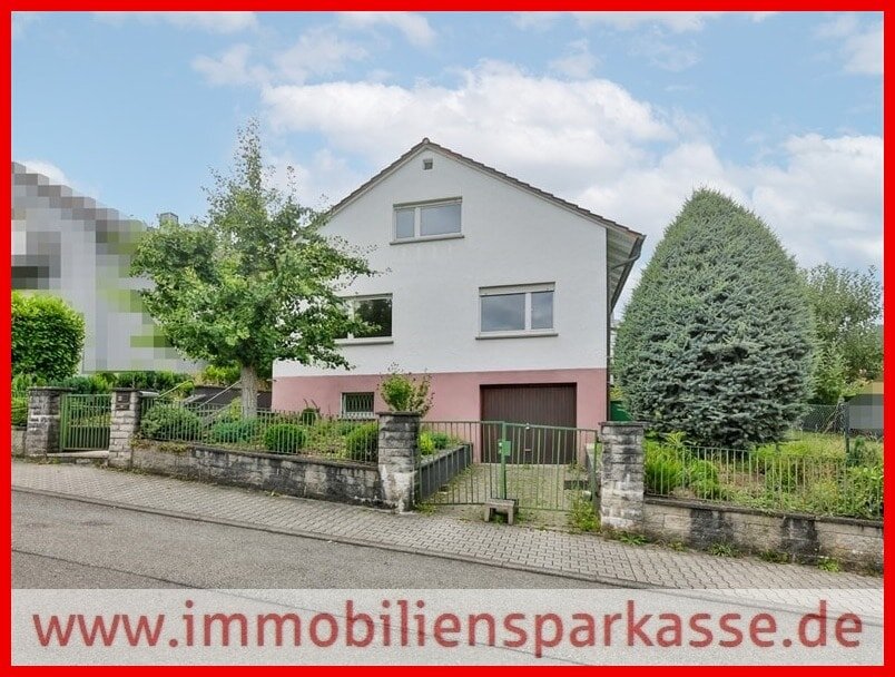 Mehrfamilienhaus zum Kauf 490.000 € 6 Zimmer 194 m²<br/>Wohnfläche 440 m²<br/>Grundstück ab sofort<br/>Verfügbarkeit Büchenbronn - Stadtviertel 135 Pforzheim 75180