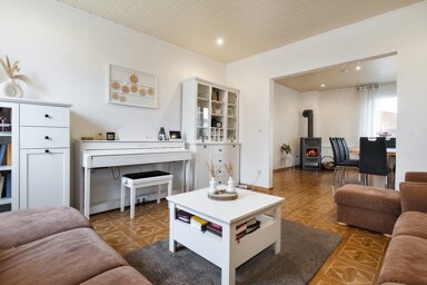 Einfamilienhaus zum Kauf 282.000 € 7 Zimmer 140 m² 1.448 m² Grundstück frei ab 01.03.2025 Königstor 5 Minden 32427