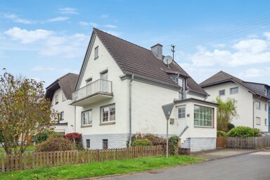 Haus zum Kauf 319.000 € 4 Zimmer 130 m² 327 m² Grundstück frei ab sofort Halft Eitorf 53783