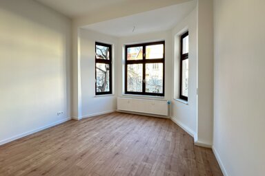 Wohnung zur Miete 570 € 2 Zimmer 56,3 m² 2. Geschoss Olvenstedter Straße 53 Olvenstedter Platz Magdeburg 39108