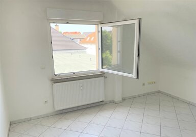 Wohnung zur Miete 300 € 1 Zimmer 25 m² 3. Geschoss frei ab 01.03.2025 Innenstadt Gießen 35390