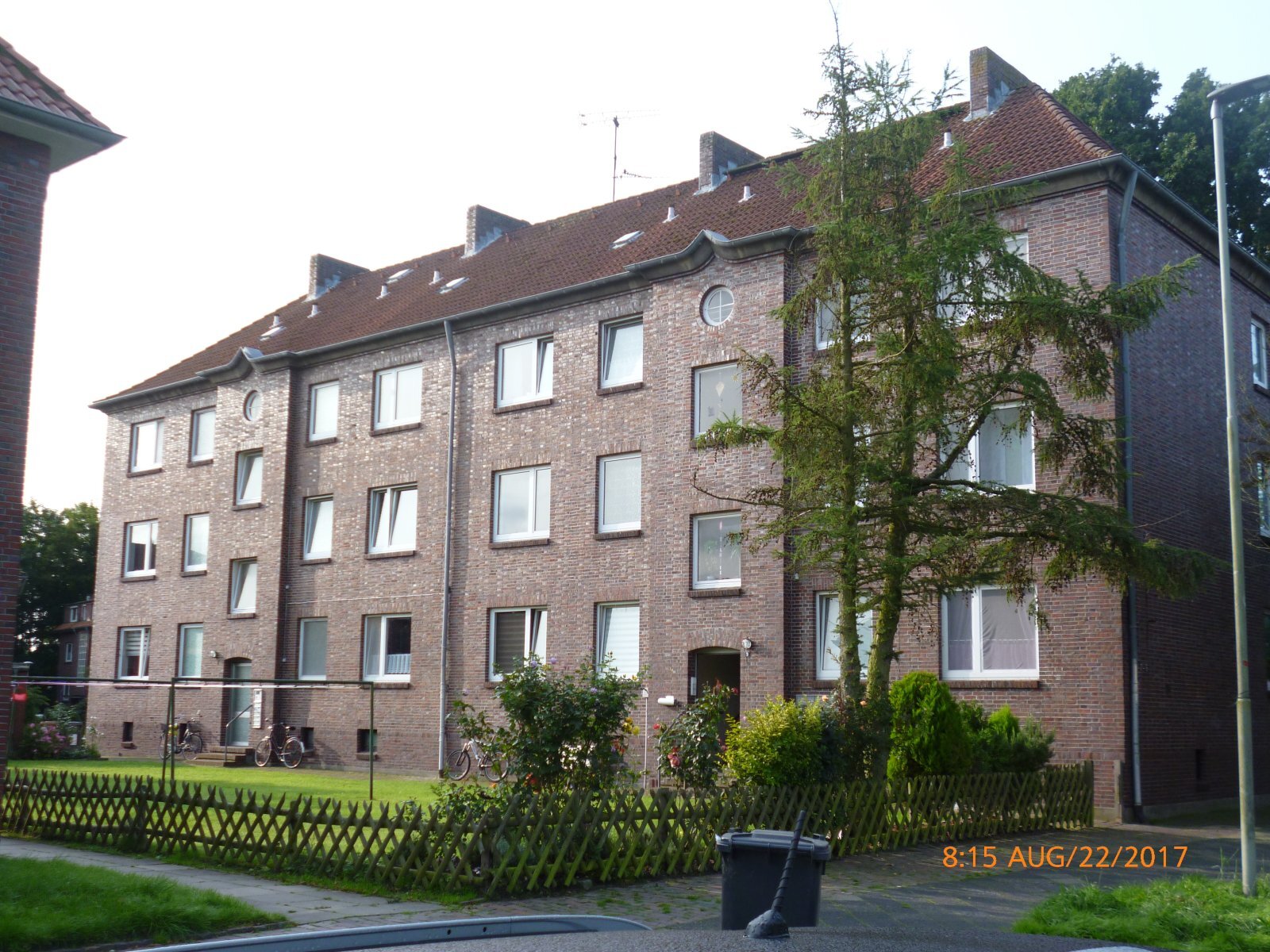 Wohnung zur Miete 280 € 2 Zimmer 52,2 m²<br/>Wohnfläche 1. Stock<br/>Geschoss 01.10.2024<br/>Verfügbarkeit Heppens Wilhelmshaven 26384