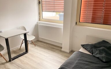 WG-Zimmer zur Miete Wohnen auf Zeit 580 € 12 m² frei ab 31.12.2025 Hedelfingerstr. 0 Wangen Stuttgart Hedelfingen 70327